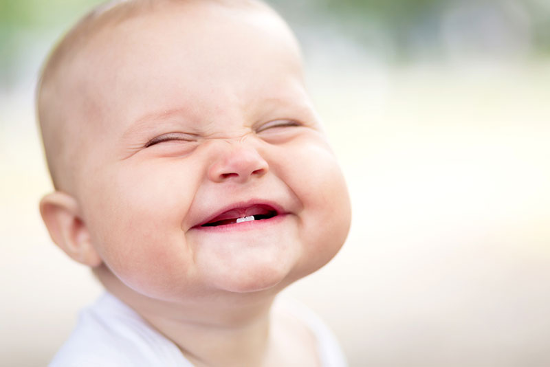 baby-brushing-teeth